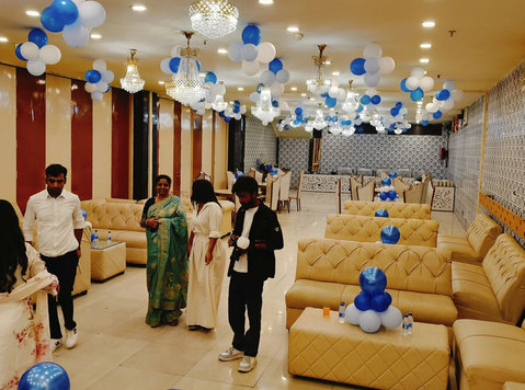 Hotels in Noida Near Metro Station for Easy Travel - Services: Other
