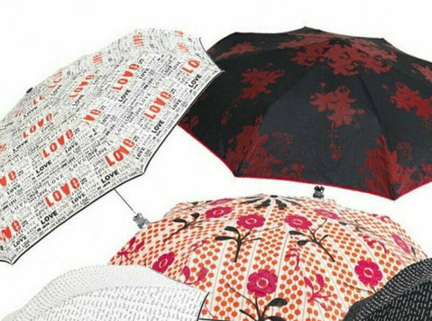 Stay Stylish in Any Weather with Our Women's Umbrellas in Au - دوسری/دیگر