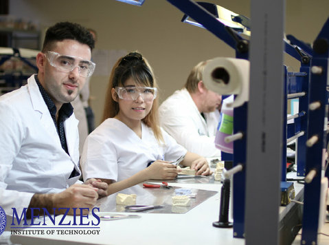 Menzies Institute of Technology | Automotive, Dentalhealth & - บรรณาธิการ/แปล