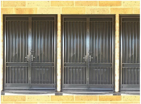 Steel Door Repair or Replacement: Revitalize Your Security - Hushåll/Reparation