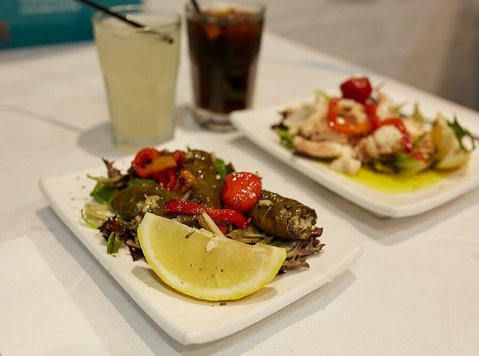 Nikos Tavern - Your Premier Greek Cuisine Restaurant in Melb - Lain-lain