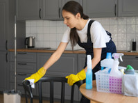 Comprehensive Office Cleaning Services - Schoonmaak
