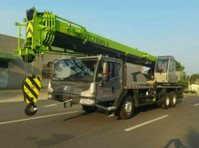 Used 25 ton Zoomlion Ztc250 truck crane For Sale - Sonstige
