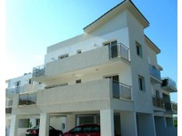 Buy apartment in Oroklini Larnaca - Sonstige