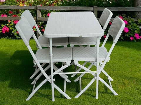 5-Piece Outdoor Folding Furniture Set | Get 25% Off Now!  - Möbel/Haushaltsgeräte