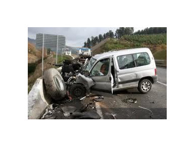 Abogados Reclamacion Indemnizacion Por Accidente De Trafico - Právo/Financie