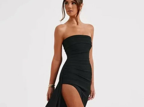 Discover our affordable clothing collection! - Oblečení a doplňky