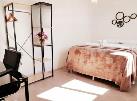 Rooms and Accommodation in Guatemala City - Buy & Sell: Other