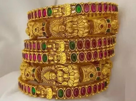 Bangles for women - Clothing/Accessories