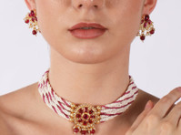 Elegant Artificial Jewellery Sets & Kundan Necklaces - เสื้อผ้า/เครื่องประดับ