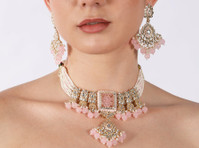 Elegant Artificial Jewellery Sets & Kundan Necklaces - Odevy/Príslušenstvo