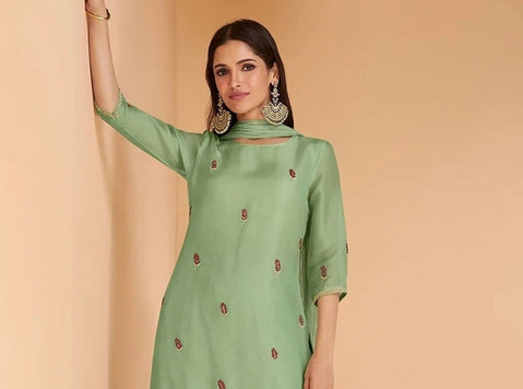 Trending Types of Salwar Kameez for Women Online - Apģērbs/piederumi