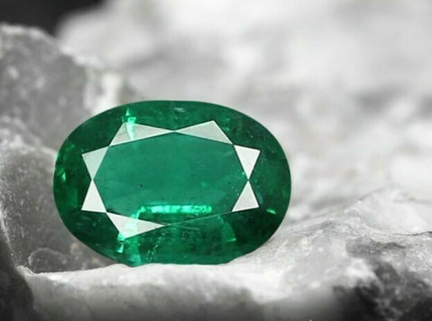Buy 5 Carat Emerald Stone : Available now - Kolekcionējami/antīki priekšmeti