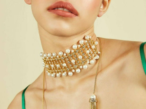 Explore the Designer Pearl Necklaces Online in 2024 - Annet