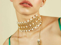 Explore the Designer Pearl Necklaces Online in 2024 - Outros