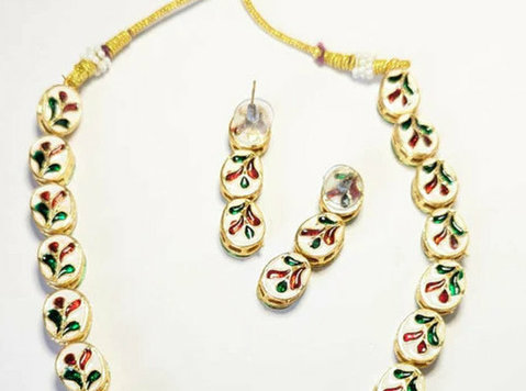 Kundan long necklace with earrings Akarshans in Mumbai - غیره