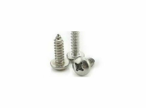 Self-tapping Screw - Shirazee Traders - Outros