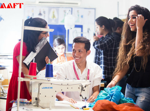 Unleash Your Creativity with Aaft’s Fashion Designing Course - Annet