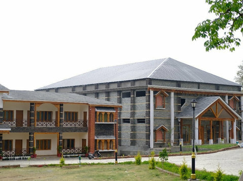 Cheapest Stay in Rishikesh Comfortable & Budget-friendly - Parteneri de Călătorie