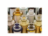 Engaged with the Top essential oils exporters in India. - Belleza/Moda