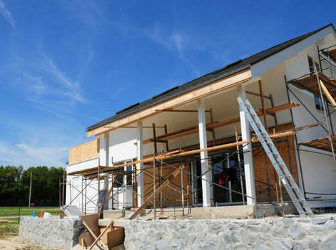 Home Construction Contractors - Dom/Naprawy