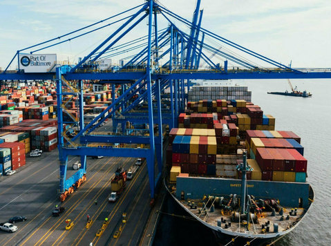 Y&h Cargo – Trusted Freight Forwarders for Global Logistics - Költöztetés/Szállítás