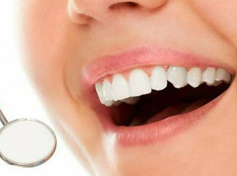 How to Choose the Best Cosmetic Dentist in Delhi? - Outros