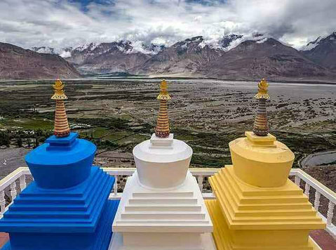 Leh Ladakh Tour Packages From Delhi By Air - อื่นๆ