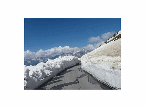 Mesmerizing Himachal | Delhi – Manali – Solang – Kullu – Man - อื่นๆ