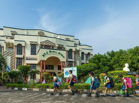 Why Dlf Tops Parent Preferences for Schools in Raj Nagar - Services: Other