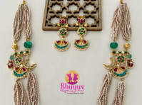 Bhuyuv's Clothing & Fashion - Красота/мода