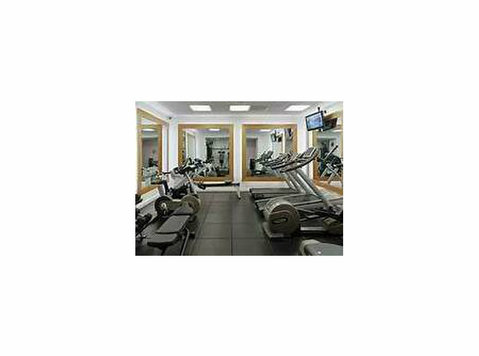 Sale of commercial Property with Branded gym tenant  Madhapu - 其他