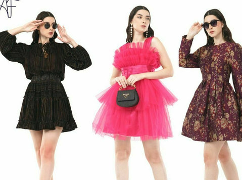 Find Your Perfect Fit: Women's Short Dresses Collection - 	
Kläder/Tillbehör