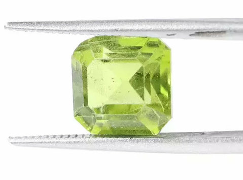 Peridot Stone: The Gem of Emotional Healing - Buy & Sell: Other