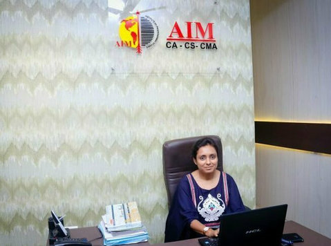 Aim Institute of Professional Studies - Các lớp học tiếng