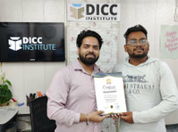 Dicc Stock Market Course in Delhi - Outros