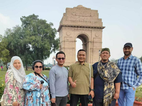 forget goa and Maharashtra, lets plan a trip to Delhi/Agra. - Moving/Transportation