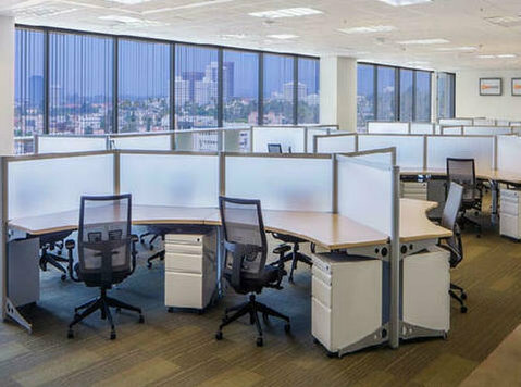 Office space in Noida - Services: Other