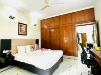 Service Apartments near Medanta Medicity Gurgaon - غيرها