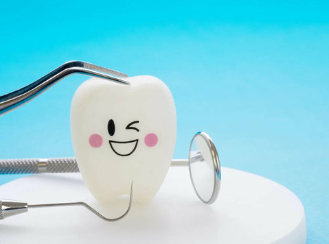 Smile Design Treatment By Kamal Dental Clinic - Annet