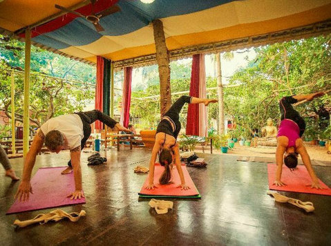 500 hours teacher training in Goa India - Sport a jóga