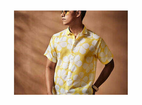 Affordable Printed Shirts in the Hottest Styles and Prints - Clothing/Accessories