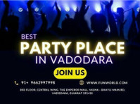 Best Party Place in Vadodara - Clubes/Eventos
