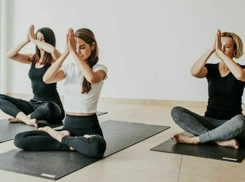 Best yoga classes in ahmedabad - Annet