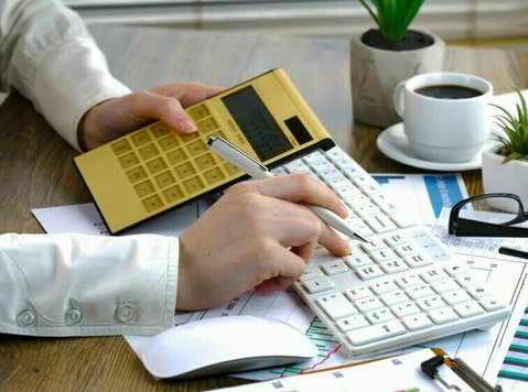 Simplify Your Gold Loan Process with Our Loan Calculator - Правни / финанси