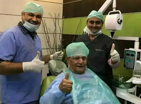 Best Dental Clinic & Dentists in Ahmedabad - Otros