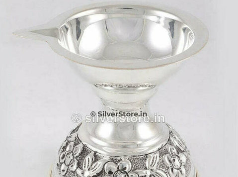 Silver Diya: A Symbol of Faith and Devotion - Diğer