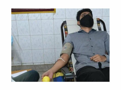 Voluntary Blood Donation in Vadodara: Join Happy Faces - Volunteers