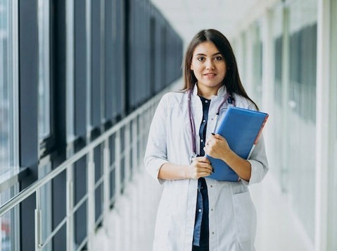 B.pharm Course Details, Admission & Top College in Delhi Ncr - Classes: Other