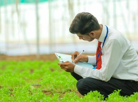 Leading College in Gurugram for Bsc Hons in Agriculture - Classes: Other